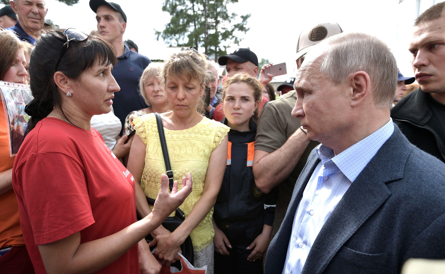 Главные новости часа в мире. Встреча Путина с жителями Иркутска. Тулун приезд президента.